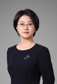 高威 教授